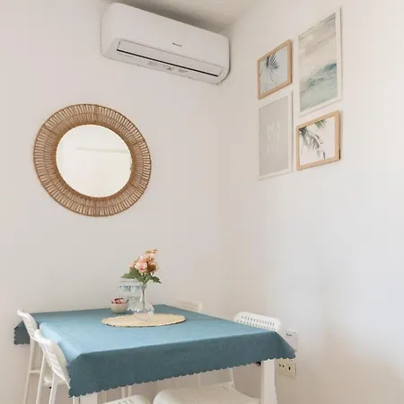 Apto. Live Centro Muy Cerca De La Playa Apartamento Marbella